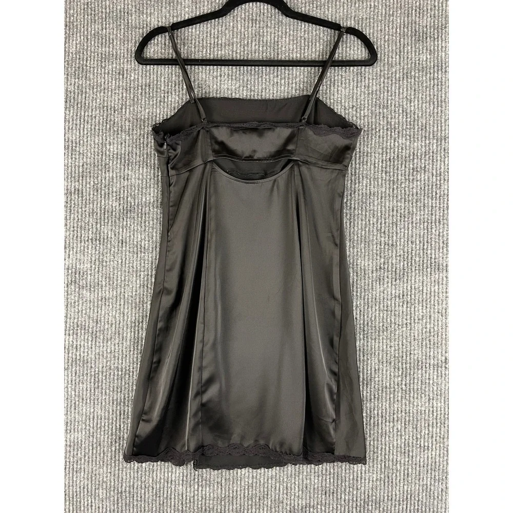 Urban Outfitters excellent pre